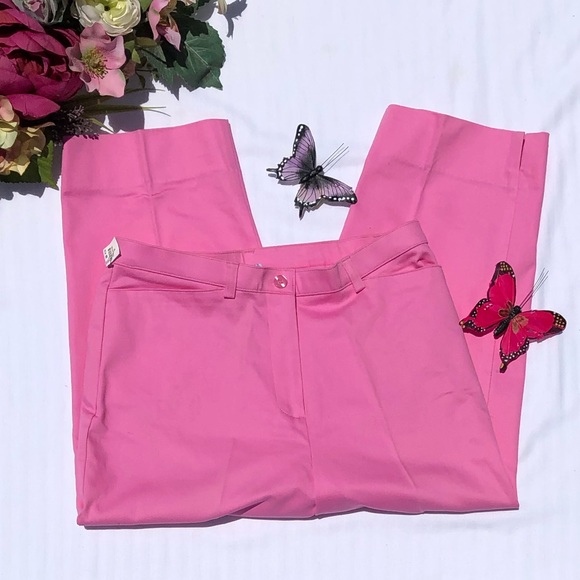 💼 Carnation Pink Capris - Picture 3 of 8
